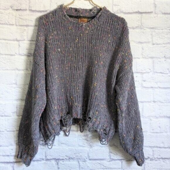 POL Sweaters - POL Distressed Confetti Sweater S Gray NEW Knit Cropped Long Sleeve Pullover